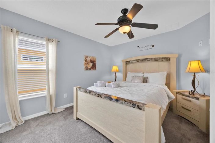 Image No.32-6 Bed Property for sale