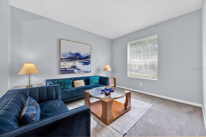 Image No.4-6 Bed Property for sale