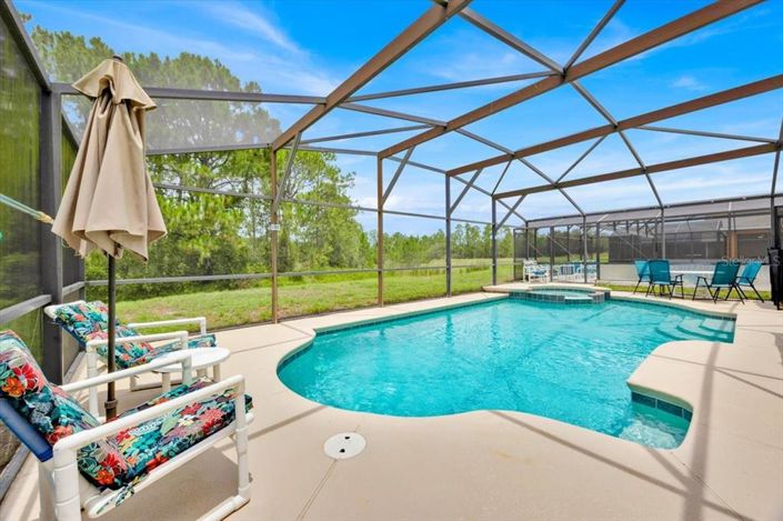 Image No.40-6 Bed Property for sale