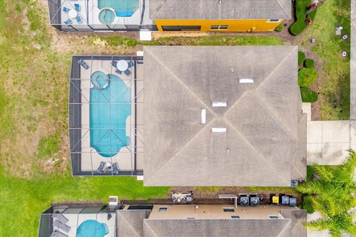 Image No.42-6 Bed Property for sale