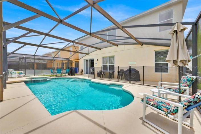 Image No.43-6 Bed Property for sale