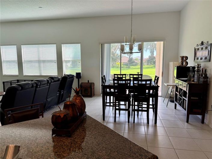 Image No.4-4 Bed Property for sale