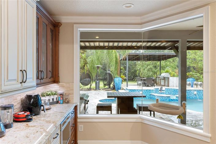 Image No.22-5 Bed Property for sale