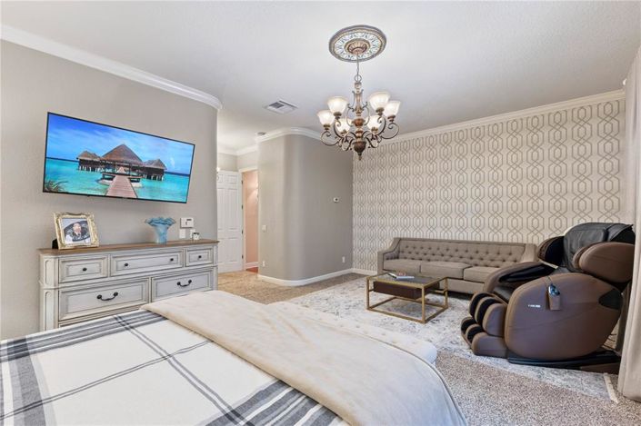 Image No.34-5 Bed Property for sale