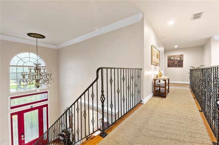 Image No.44-5 Bed Property for sale