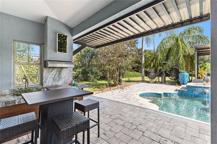 Image No.64-5 Bed Property for sale