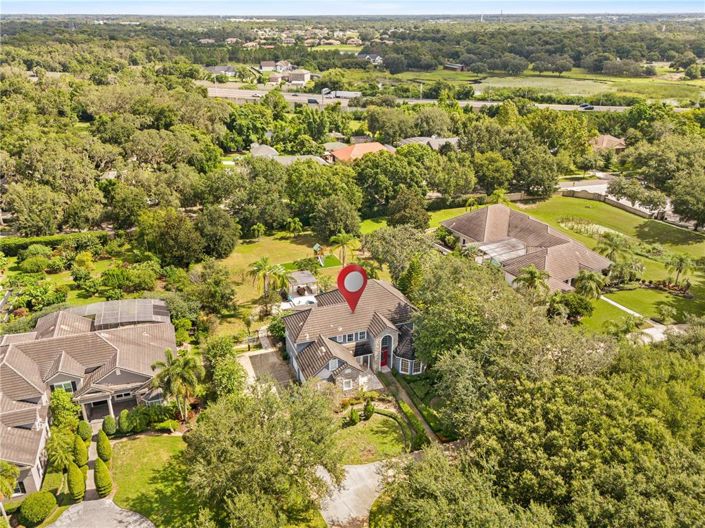 Image No.82-5 Bed Property for sale