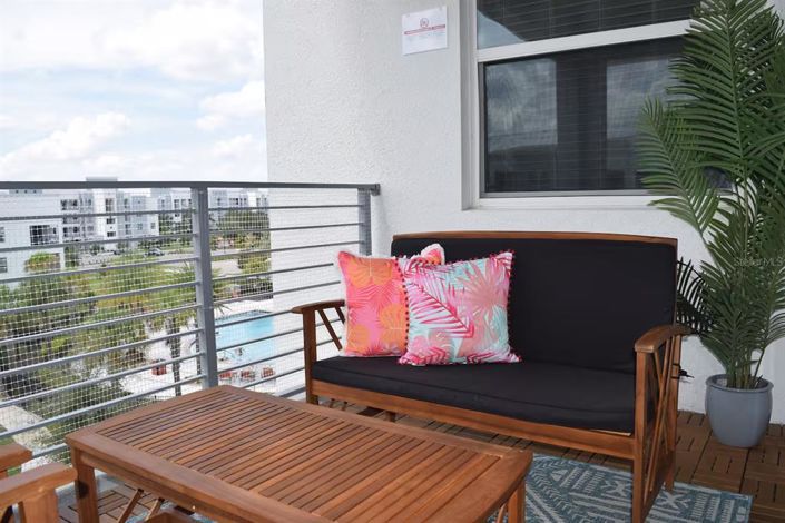 Image No.11-2 Bed Property for sale