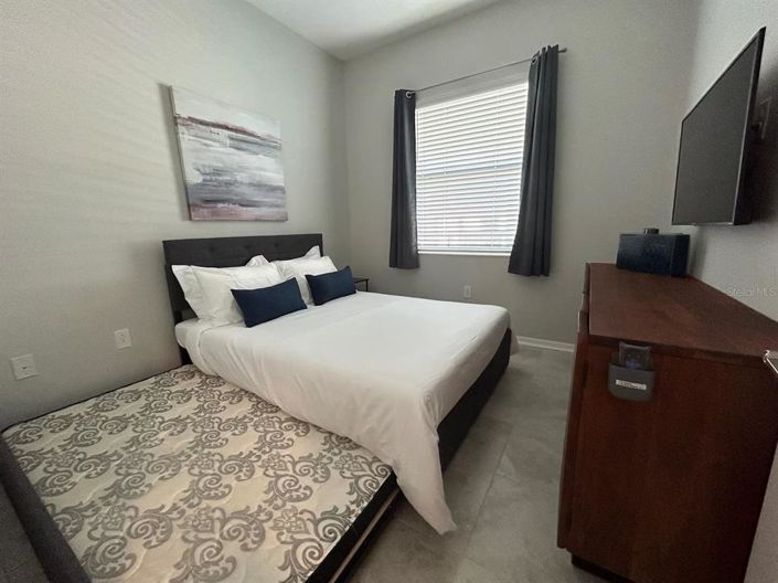 Image No.22-3 Bed Property for sale