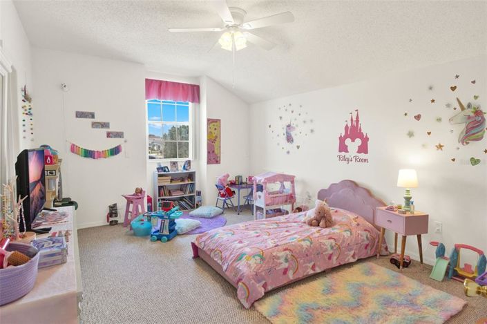 Image No.9-4 Bed Property for sale