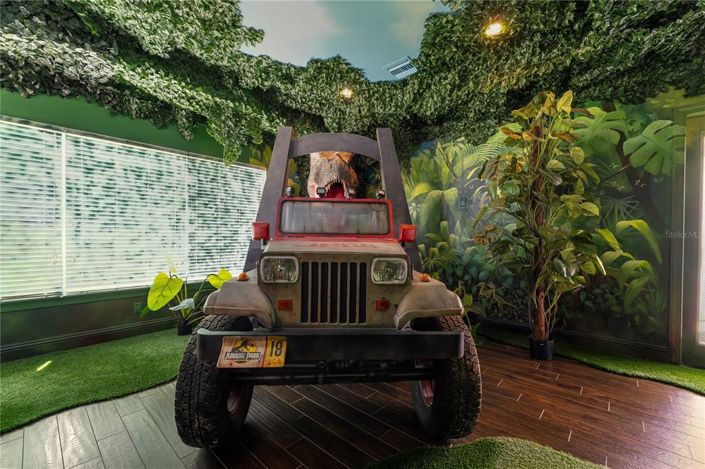 Image No.51-11 Bed Property for sale