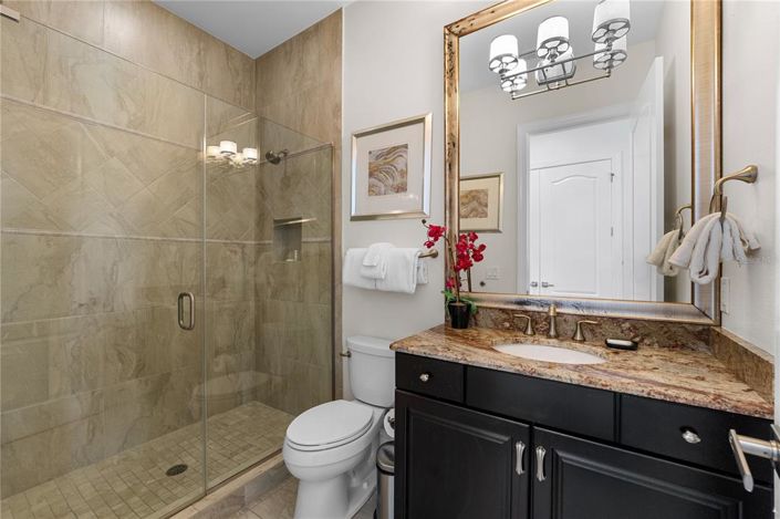 Image No.77-11 Bed Property for sale