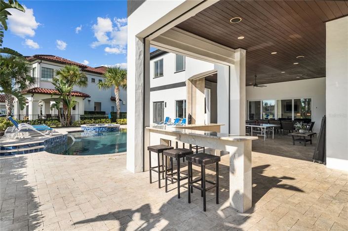 Image No.90-11 Bed Property for sale