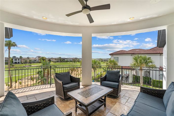 Image No.94-11 Bed Property for sale