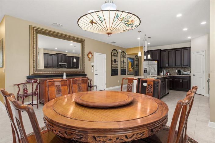 Image No.15-3 Bed Property for sale