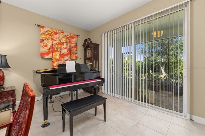 Image No.20-3 Bed Property for sale