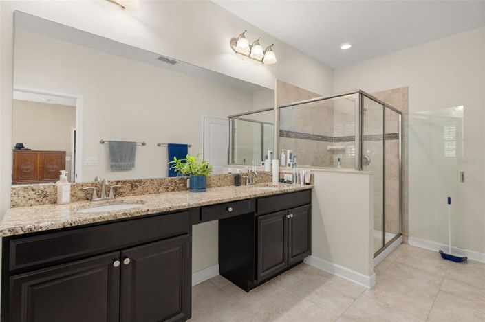 Image No.26-3 Bed Property for sale