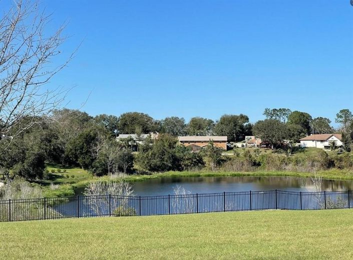 Image No.32-4 Bed Property for sale