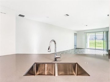 fa005713