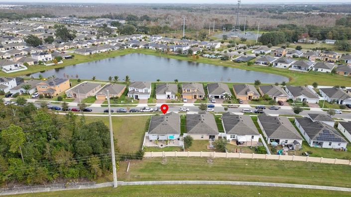 Image No.7-Propriété de 4 chambres à vendre à Kissimmee