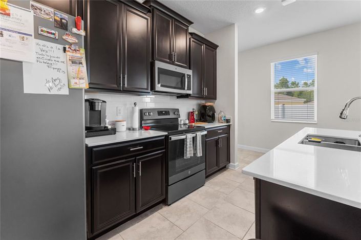 Image No.13-3 Bed Property for sale