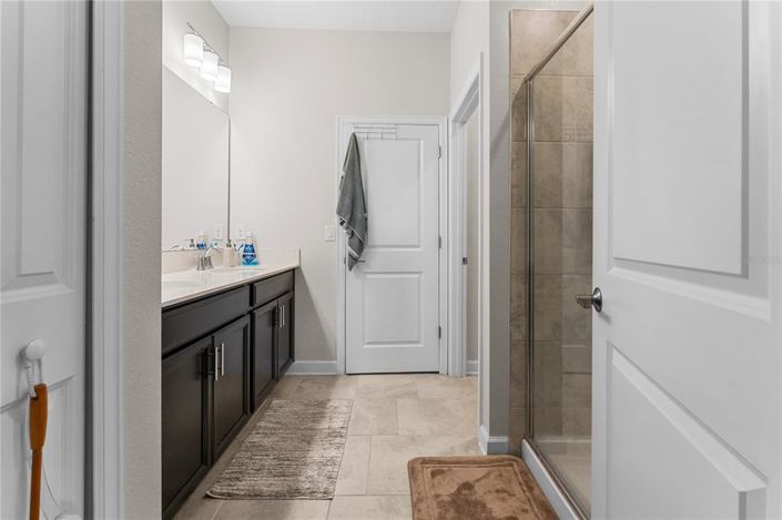 Image No.26-3 Bed Property for sale