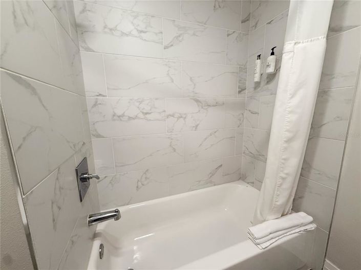 Image No.26-3 Bed Property for sale