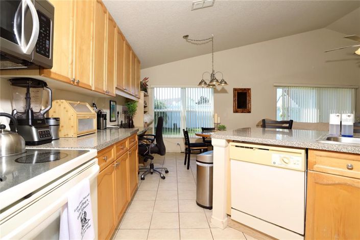 Image No.13-3 Bed Property for sale