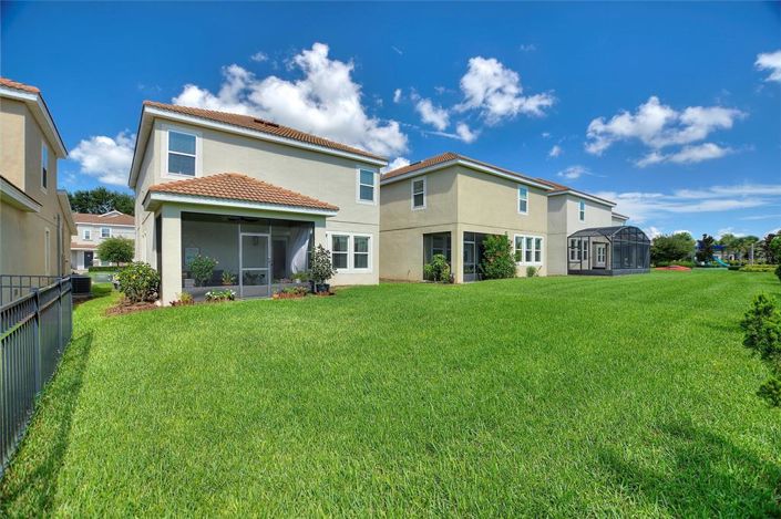 Image No.44-3 Bed Property for sale