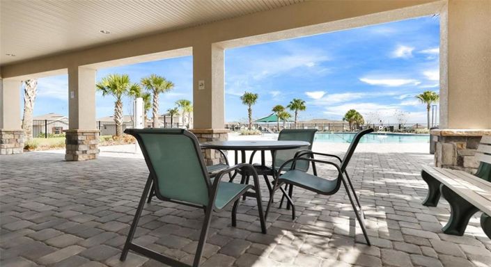 Image No.63-4 Bed Property for sale