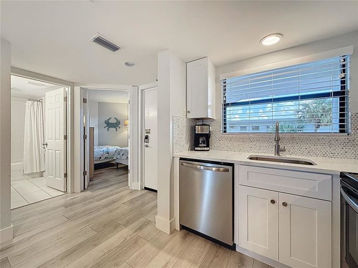 Image No.11-2 Bed Property for sale