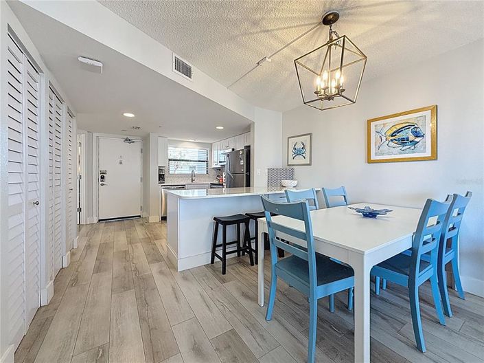 Image No.16-2 Bed Property for sale