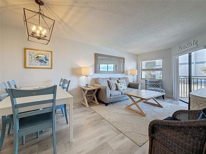 Image No.18-2 Bed Property for sale