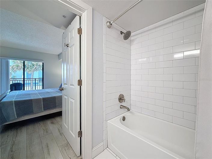 Image No.31-2 Bed Property for sale