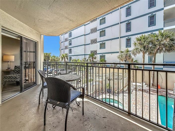 Image No.37-2 Bed Property for sale