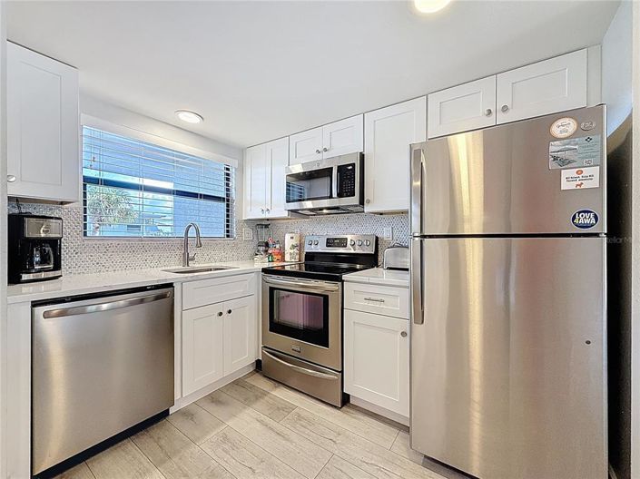 Image No.6-2 Bed Property for sale