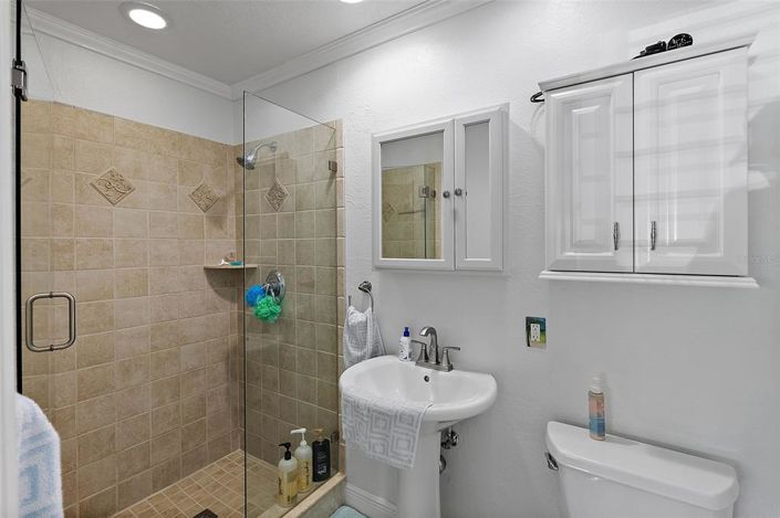 Image No.14-3 Bed Property for sale