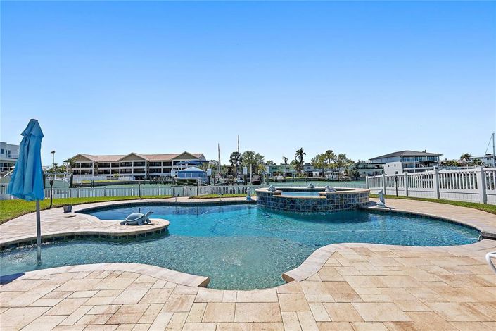 Image No.16-3 Bed Property for sale