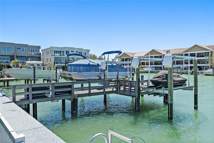 Image No.17-3 Bed Property for sale