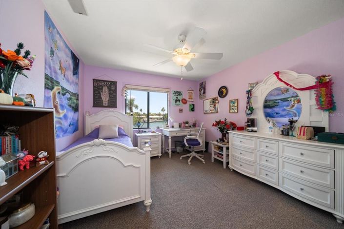 Image No.19-4 Bed Property for sale