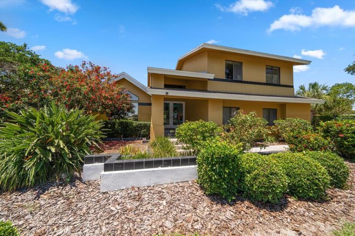 Image No.5-4 Bed Property for sale