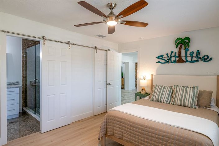 Image No.19-4 Bed Property for sale