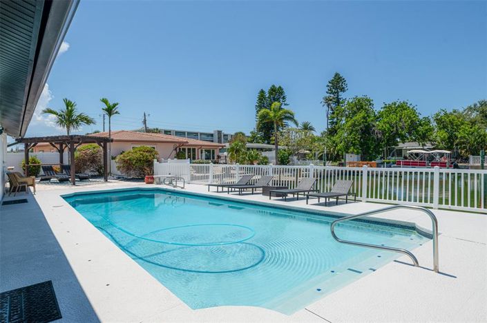 Image No.36-Propriété de 4 chambres à vendre à St. Pete Beach