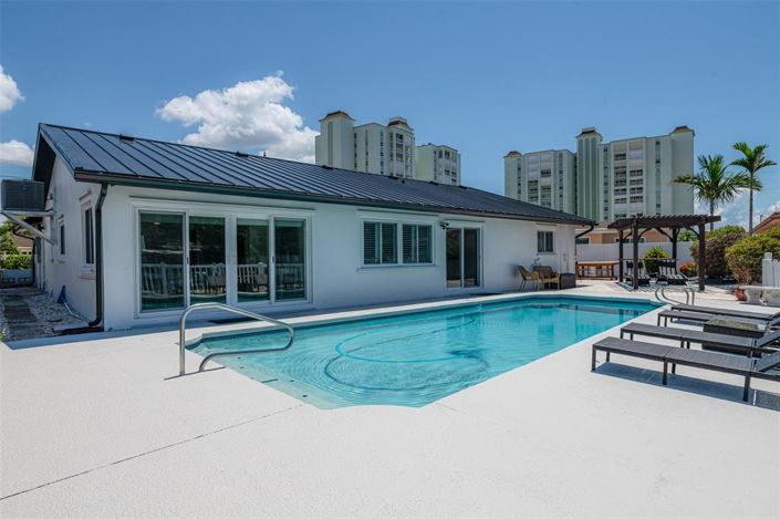 Image No.37-Propriété de 4 chambres à vendre à St. Pete Beach