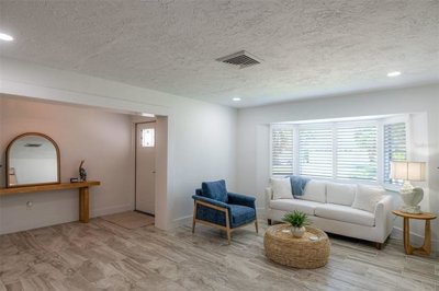 fa005713