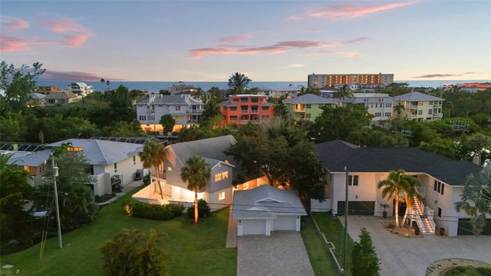 Image No.1-Propriété de 5 chambres à vendre à Sarasota