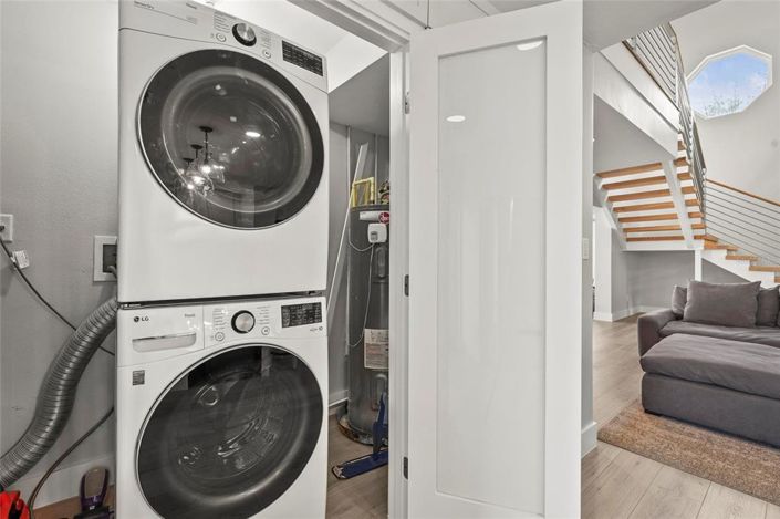 Image No.25-5 Bed Property for sale