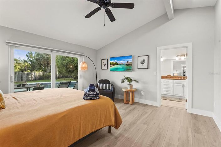 Image No.29-5 Bed Property for sale