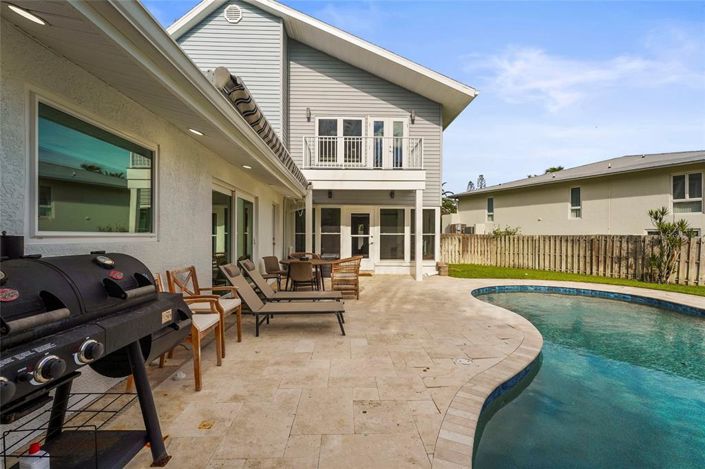 Image No.53-5 Bed Property for sale