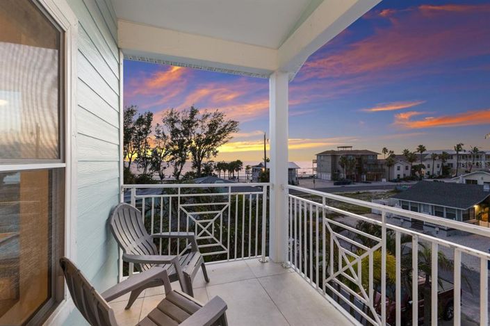 Image No.2-Propriété de 4 chambres à vendre à Bradenton Beach